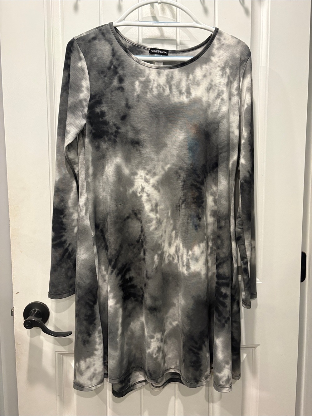 Tie-Dye Long Sleeve Swing Dress - Black/Gray/white size small